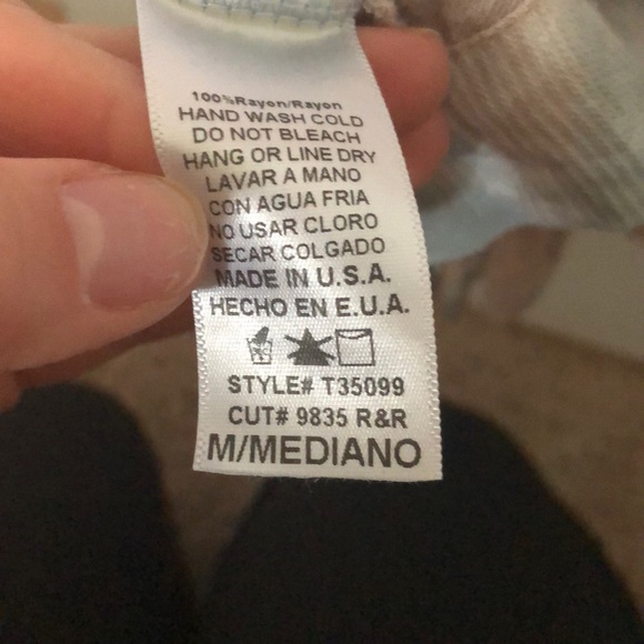 Tie dye 3/4th sleeve crop top! - Picture 3 of 3